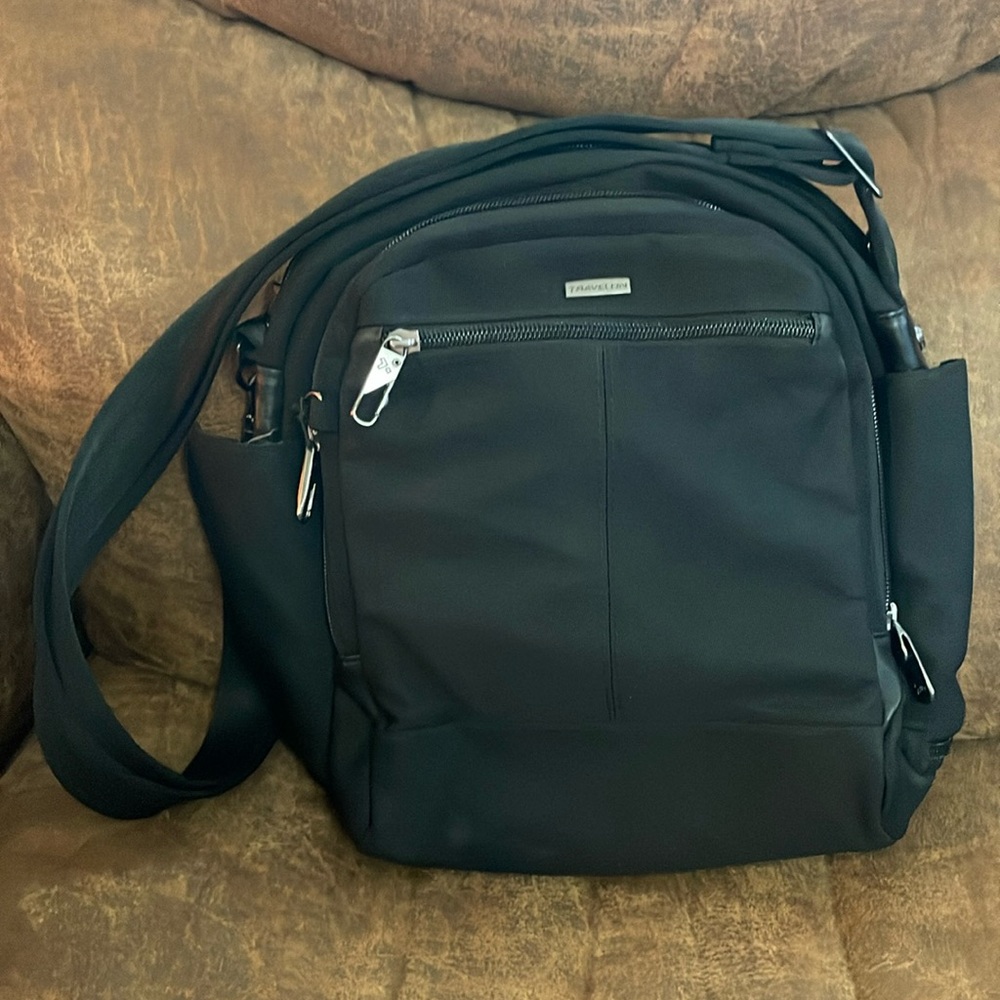 Black Travelon concealed weapon crossbody bag